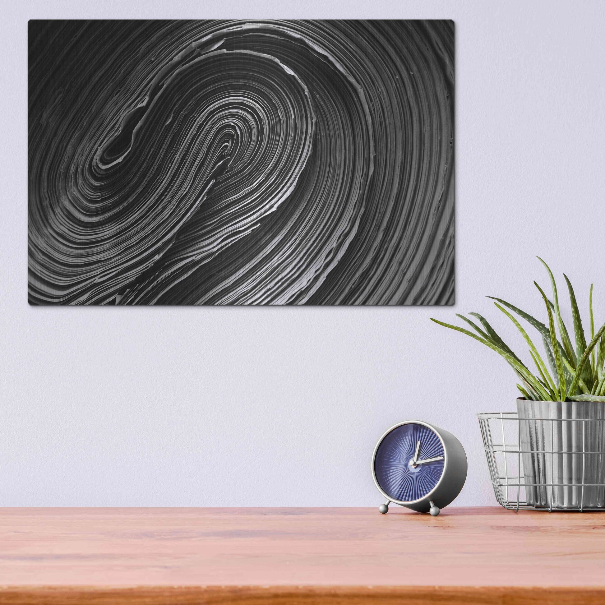 Luxe Metal Art 'Rolled Up' by Epic Portfolio Metal Wall Art,16x12