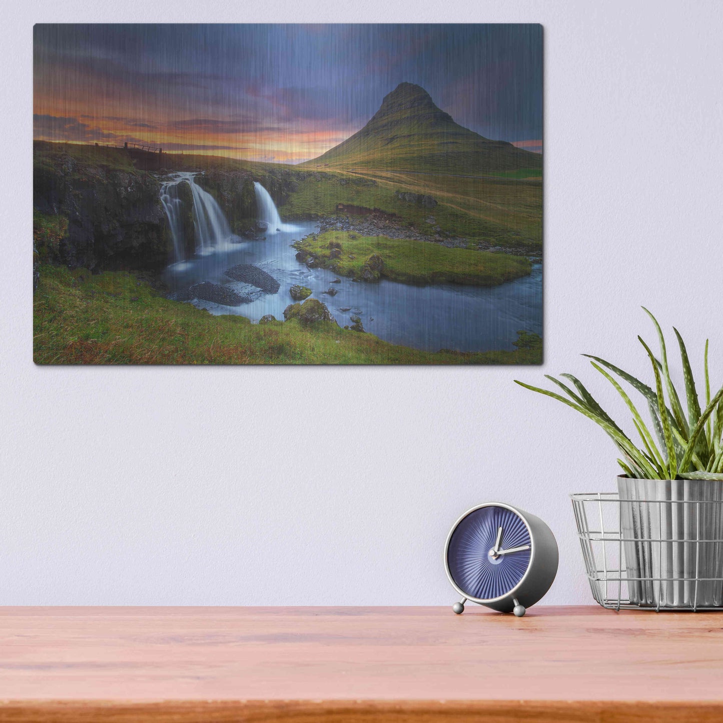 Luxe Metal Art 'Kirkjufell' by Everlook Photography, Metal Wall Art,16x12