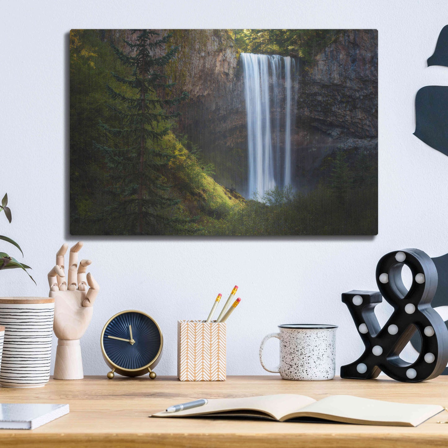 Luxe Metal Art 'Tamanawas falls' by Everlook Photography, Metal Wall Art,16x12