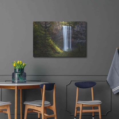 Luxe Metal Art 'Tamanawas falls' by Everlook Photography, Metal Wall Art,36x24