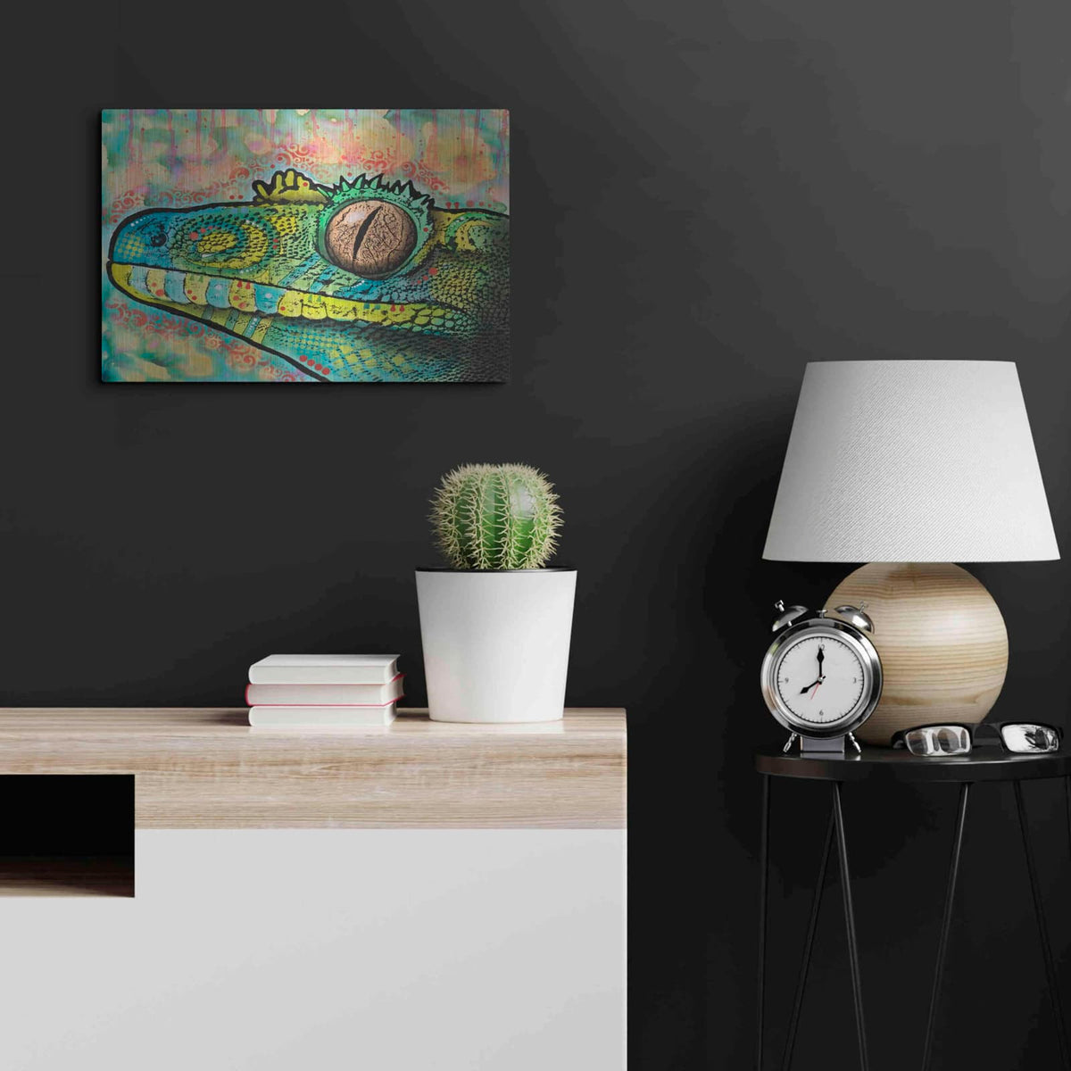 'Gecko' by Dean Russo – Metal Wall Art, 24x16 room view