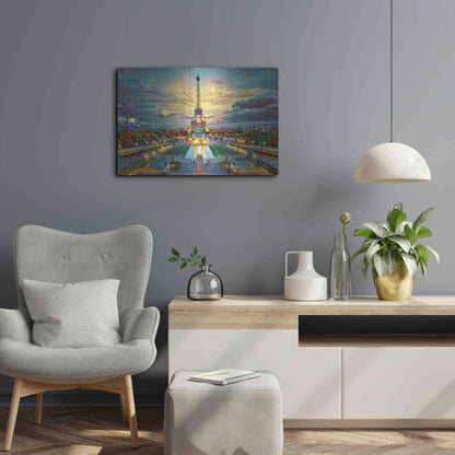 Luxe Metal Art 'Paris France Fontaines de Chaillot and Eiffel Tower seen from the Place du Trocadero' by Pedro Gavidia, Metal Wall Art,24x16