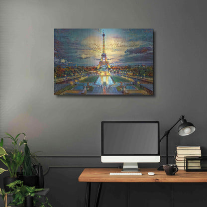 Luxe Metal Art 'Paris France Fontaines de Chaillot and Eiffel Tower seen from the Place du Trocadero' by Pedro Gavidia, Metal Wall Art,36x24