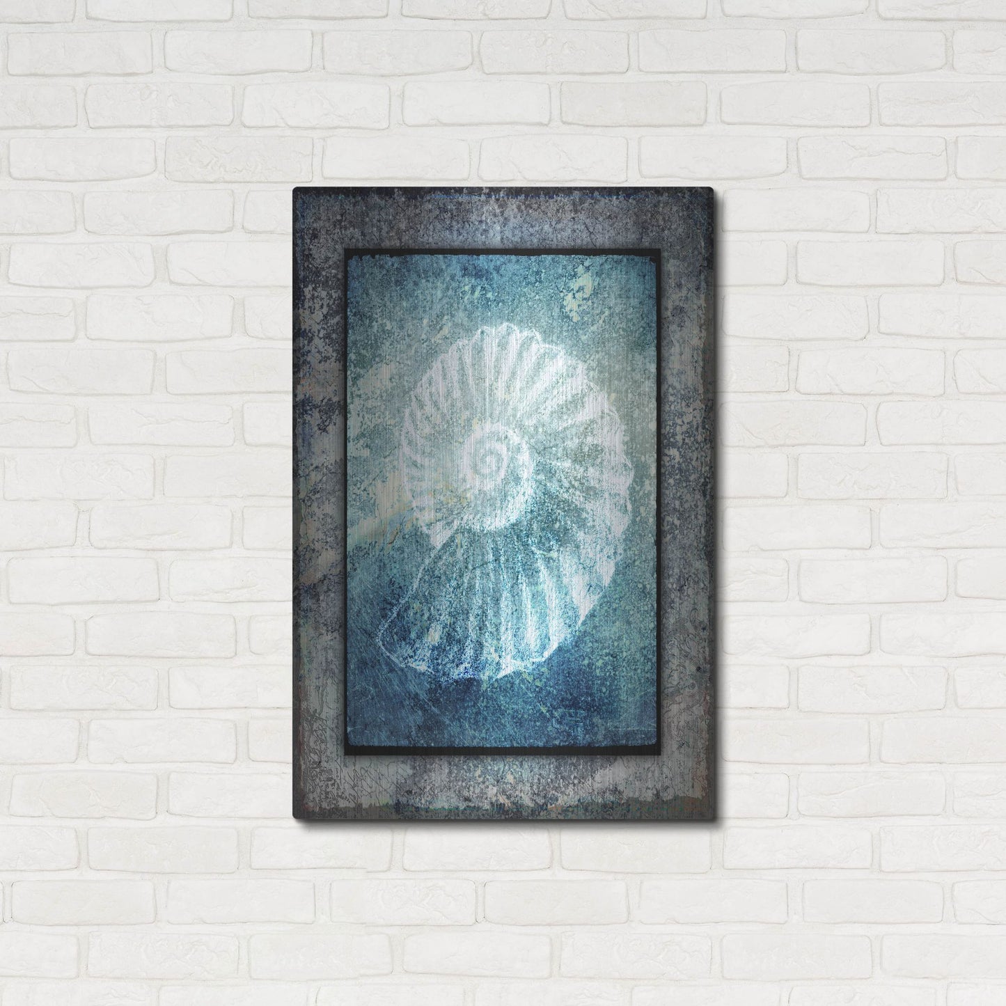 Luxe Metal Art 'Hello Beach Shell I' by Lightbox Journal, Metal Wall Art,24x36