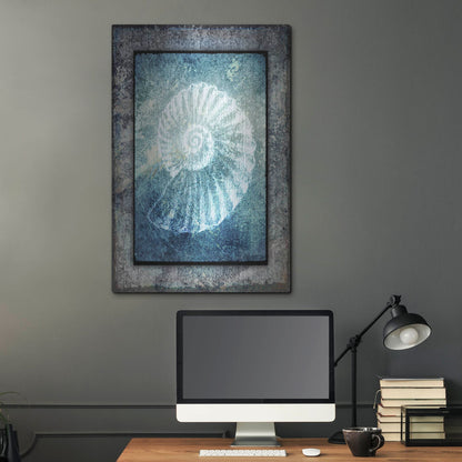 Luxe Metal Art 'Hello Beach Shell I' by Lightbox Journal, Metal Wall Art,24x36