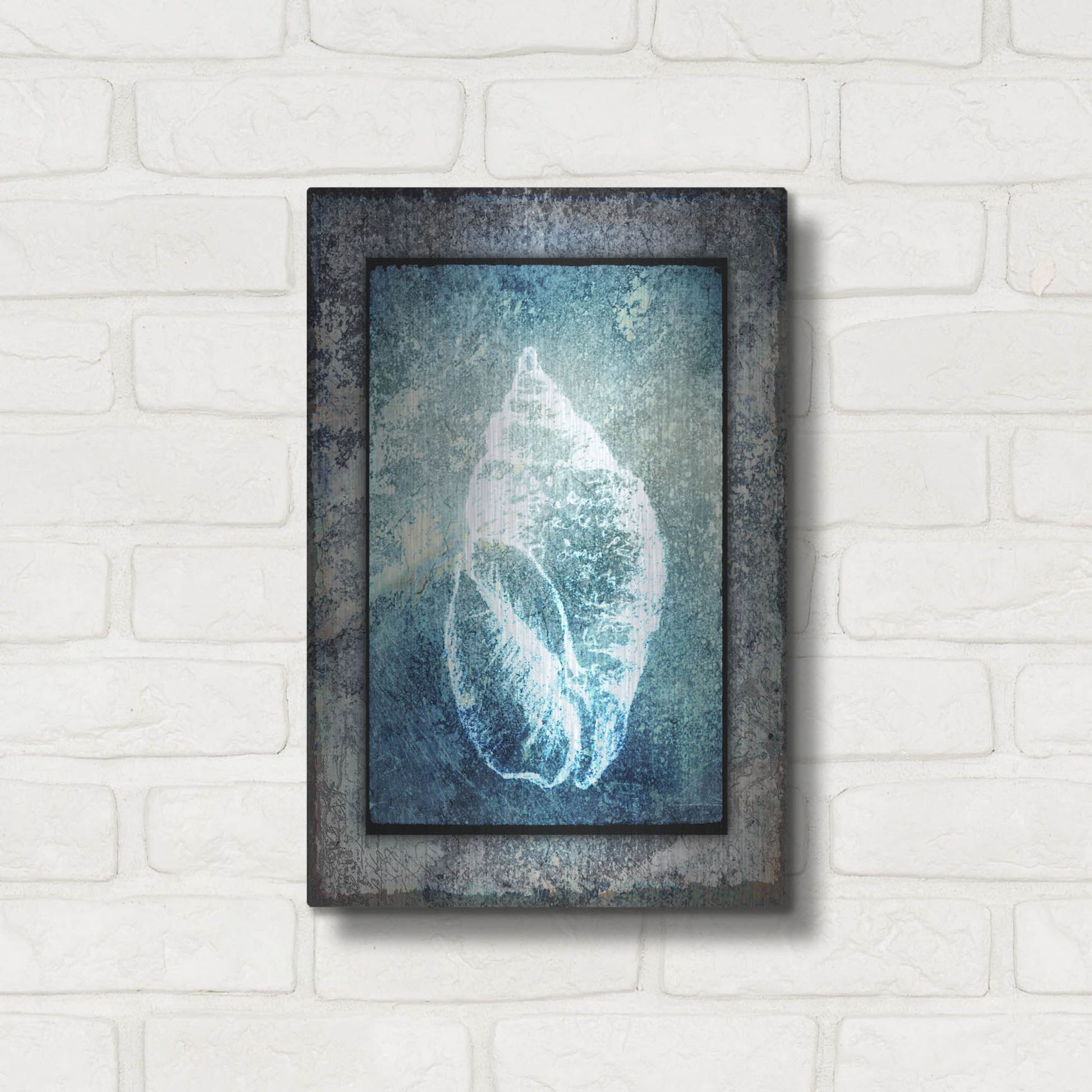 Luxe Metal Art 'Hello Beach Shell II' by Lightbox Journal, Metal Wall Art,12x16
