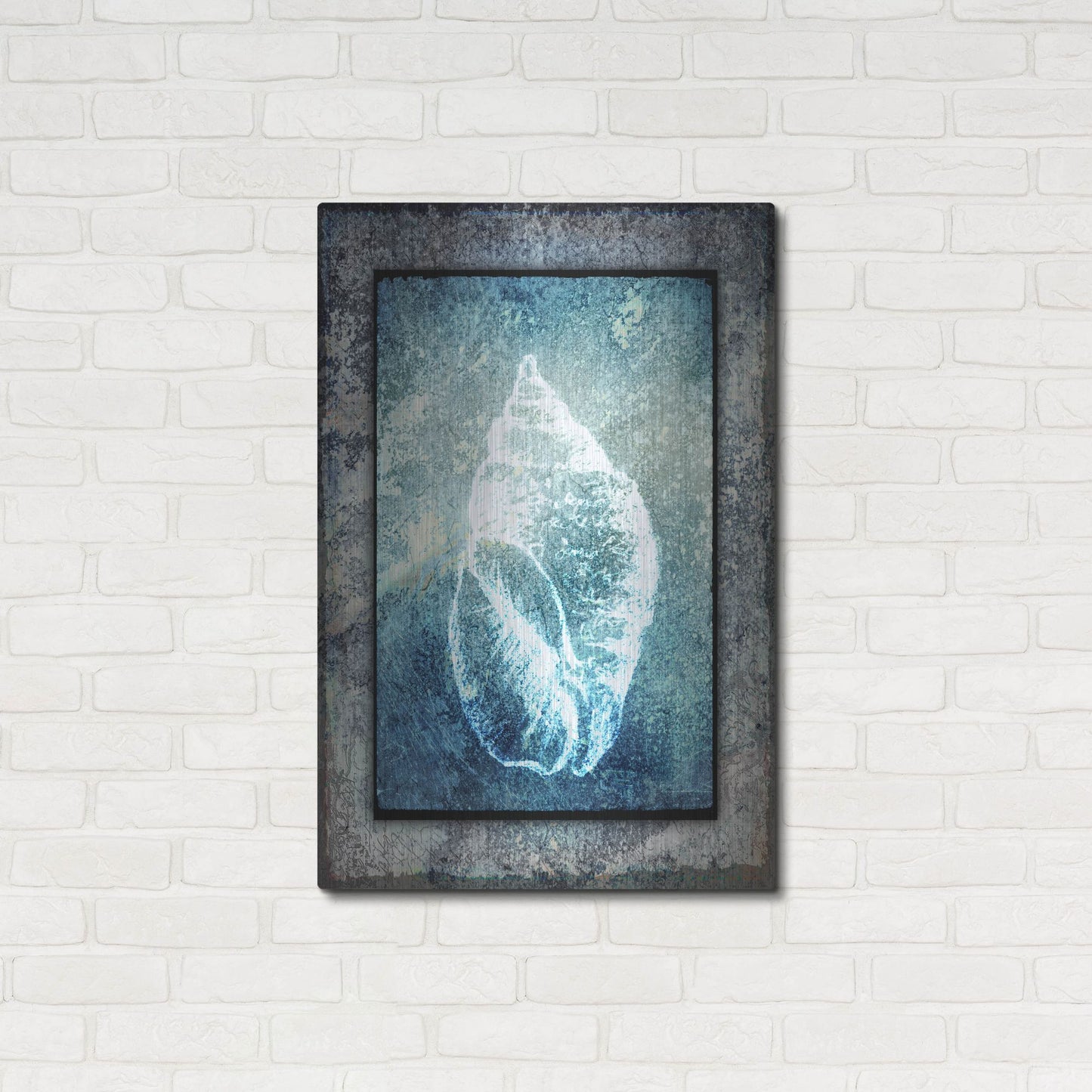 Luxe Metal Art 'Hello Beach Shell II' by Lightbox Journal, Metal Wall Art,24x36