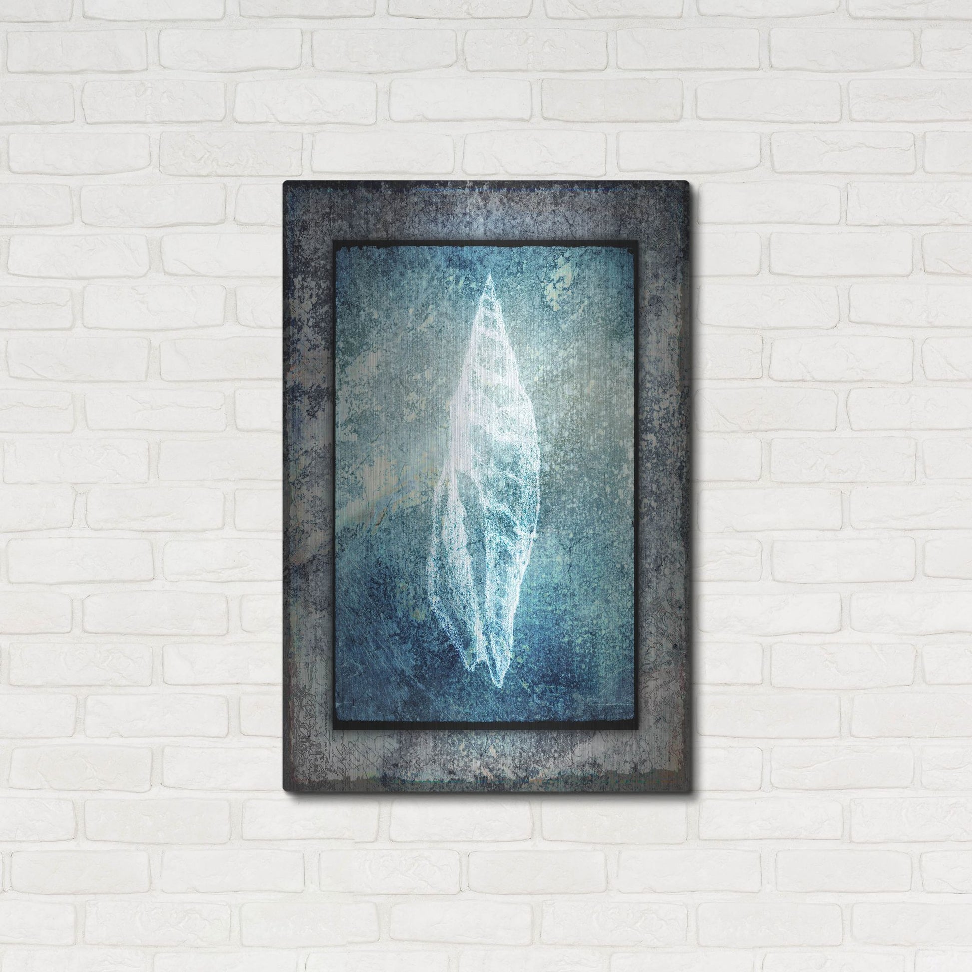 Luxe Metal Art 'Hello Beach Shell III' by Lightbox Journal, Metal Wall Art,24x36