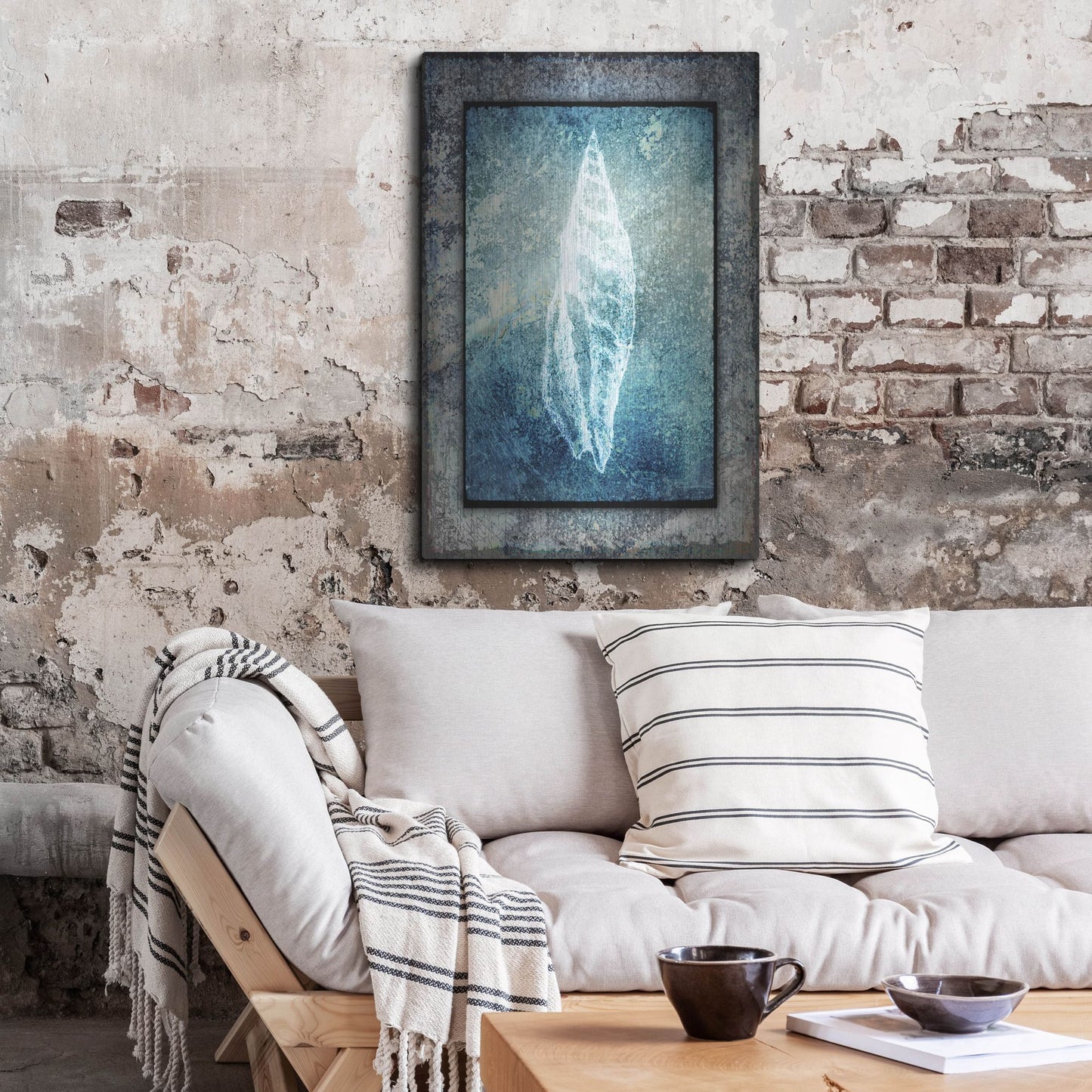 Luxe Metal Art 'Hello Beach Shell III' by Lightbox Journal, Metal Wall Art,24x36