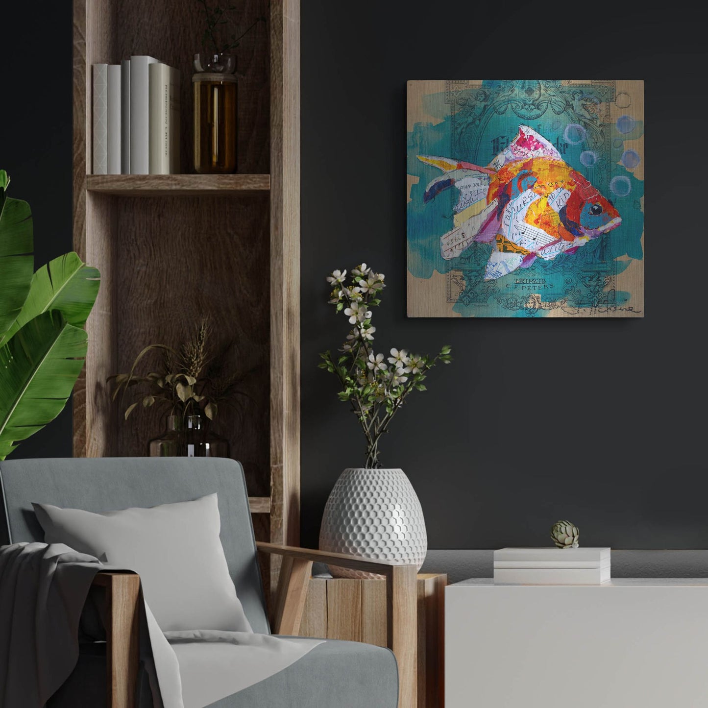 Luxe Metal Art 'Fan Tail Fantasy' by St. Hilaire Elizabeth, Metal Wall Art,24x24