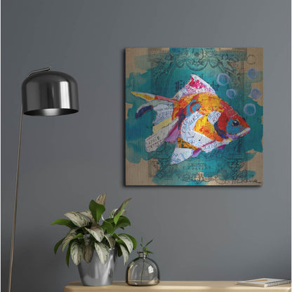 Luxe Metal Art 'Fan Tail Fantasy' by St. Hilaire Elizabeth, Metal Wall Art,24x24