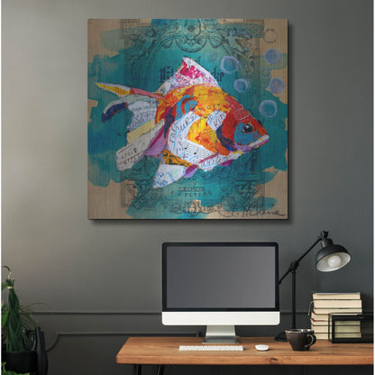 Luxe Metal Art 'Fan Tail Fantasy' by St. Hilaire Elizabeth, Metal Wall Art,36x36