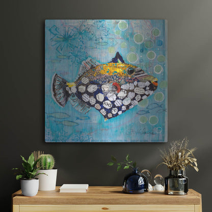 Luxe Metal Art 'Clown Triggerfish' by St. Hilaire Elizabeth, Metal Wall Art,24x24