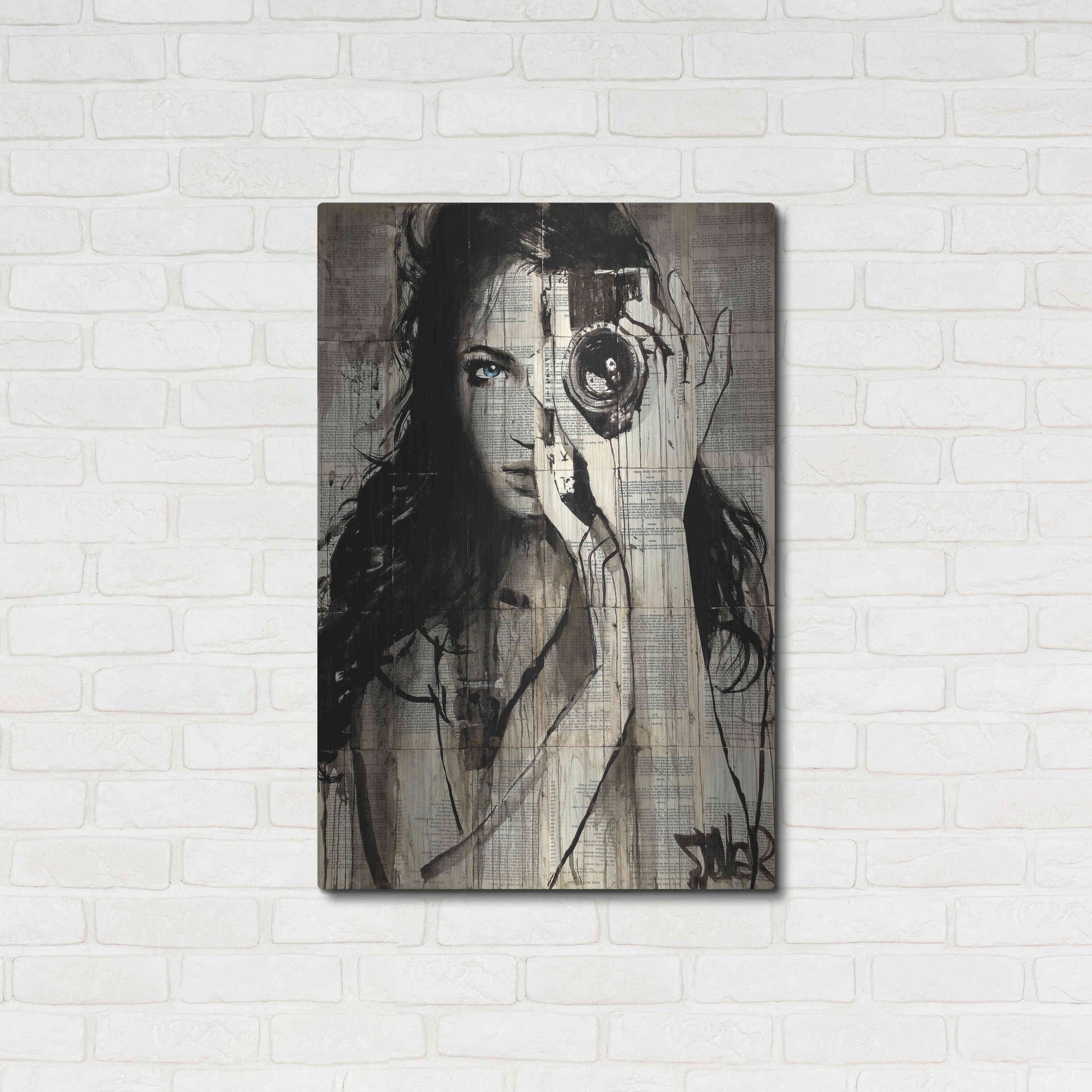 Luxe Metal Art 'Long Shot' by Loui Jover, Metal Wall Art,24x36