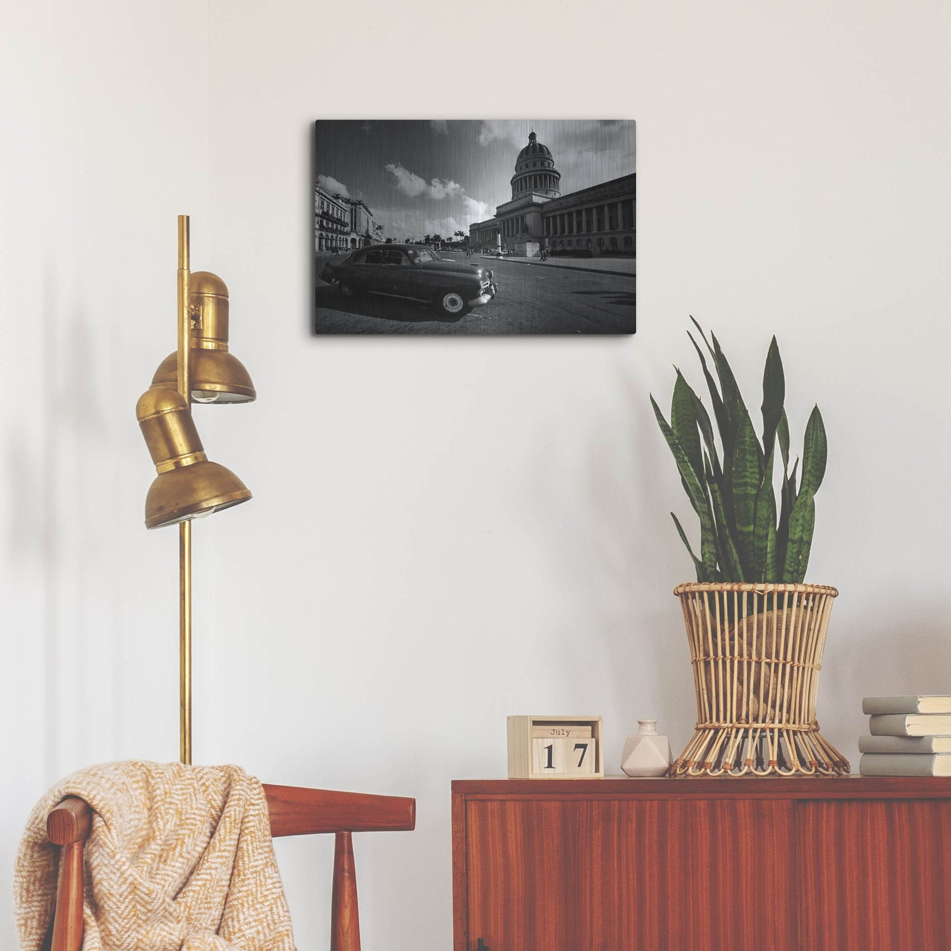 Luxe Metal Art 'Old Car BW' by Istvan Nagy, Metal Wall Art,24x16