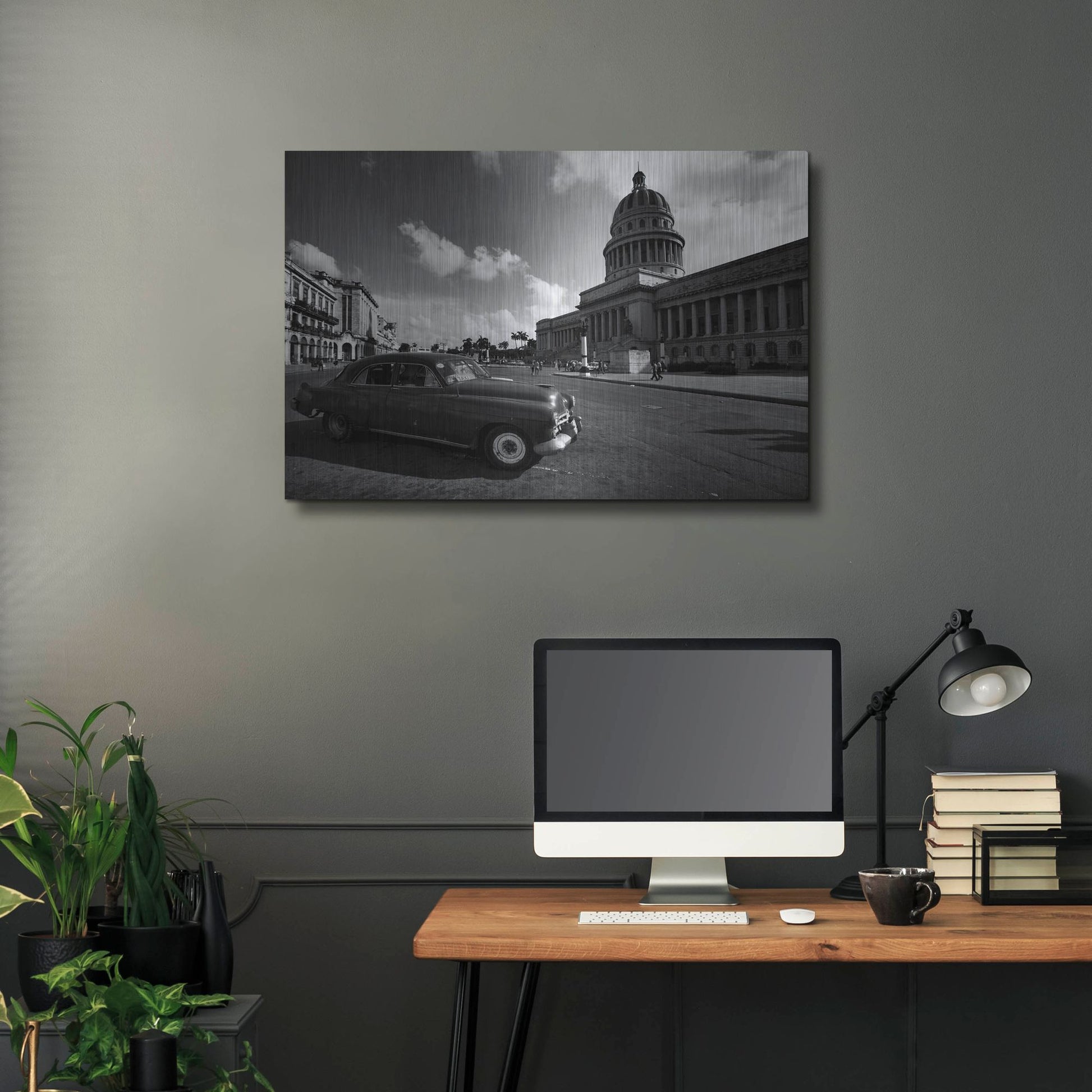 Luxe Metal Art 'Old Car BW' by Istvan Nagy, Metal Wall Art,36x24