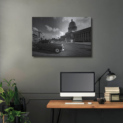 Luxe Metal Art 'Old Car BW' by Istvan Nagy, Metal Wall Art,36x24