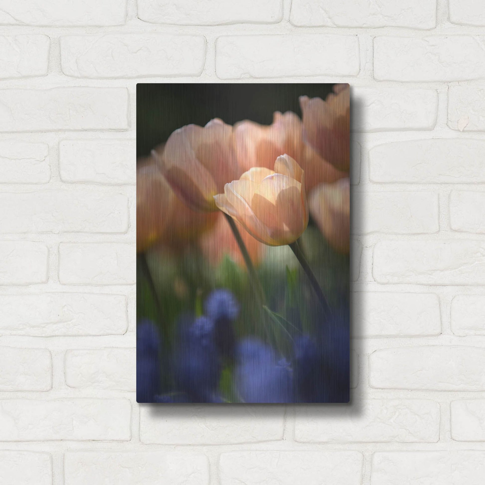 Luxe Metal Art 'Tulip No 1' by Istvan Nagy, Metal Wall Art,12x16