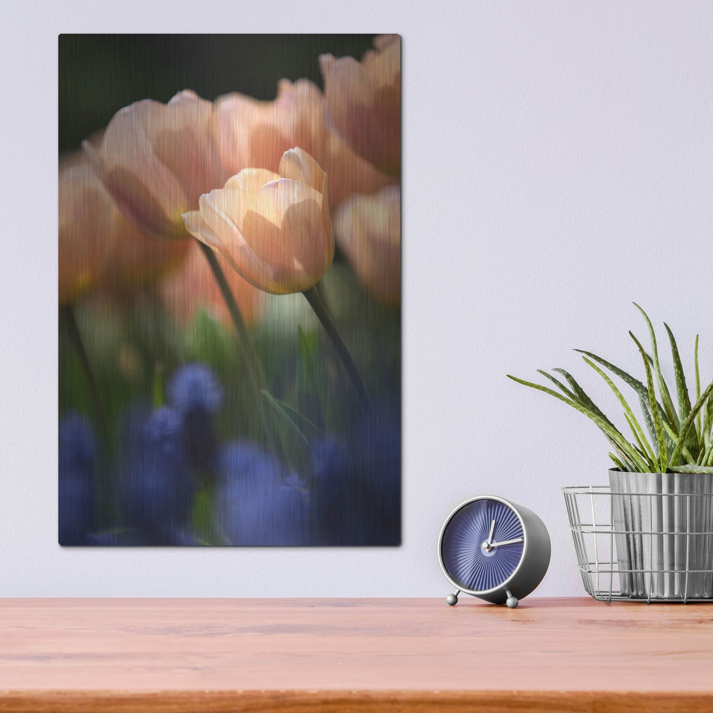 Luxe Metal Art 'Tulip No 1' by Istvan Nagy, Metal Wall Art,12x16