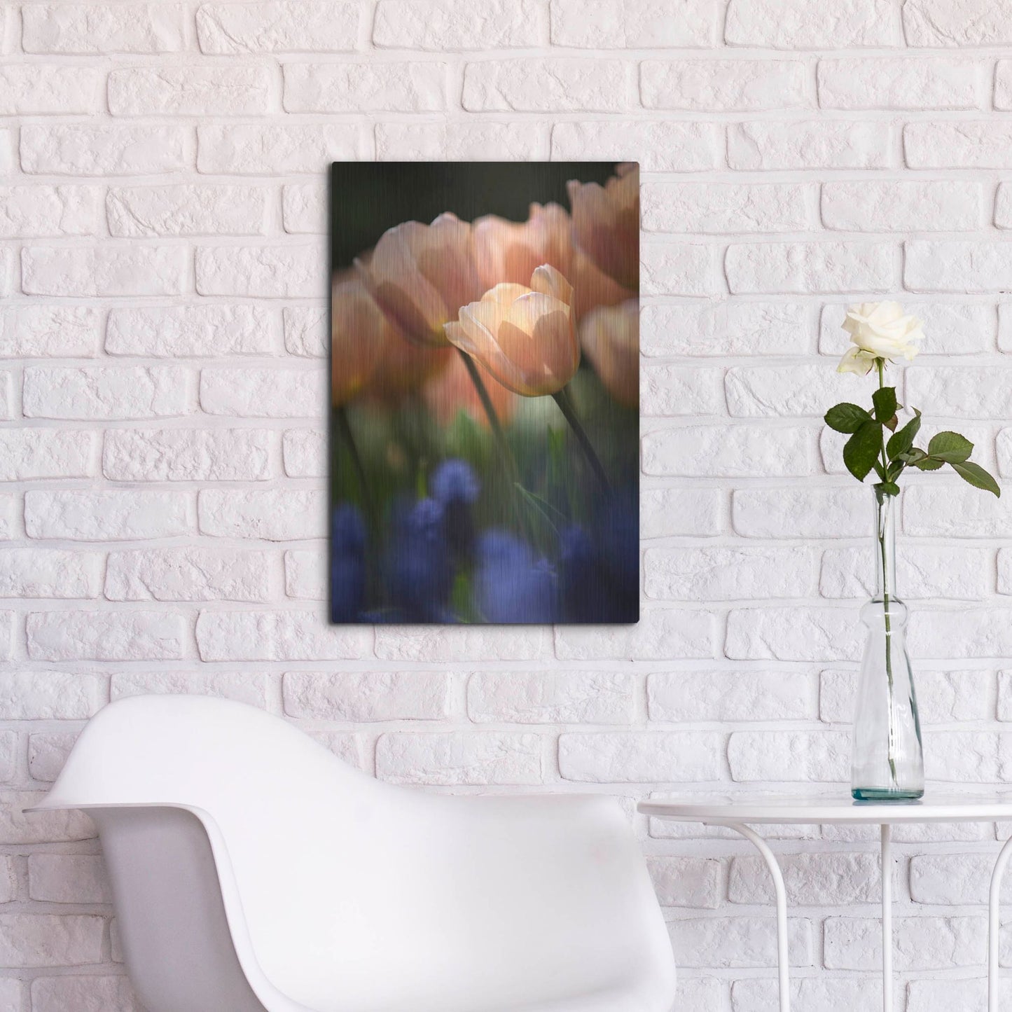 Luxe Metal Art 'Tulip No 1' by Istvan Nagy, Metal Wall Art,16x24