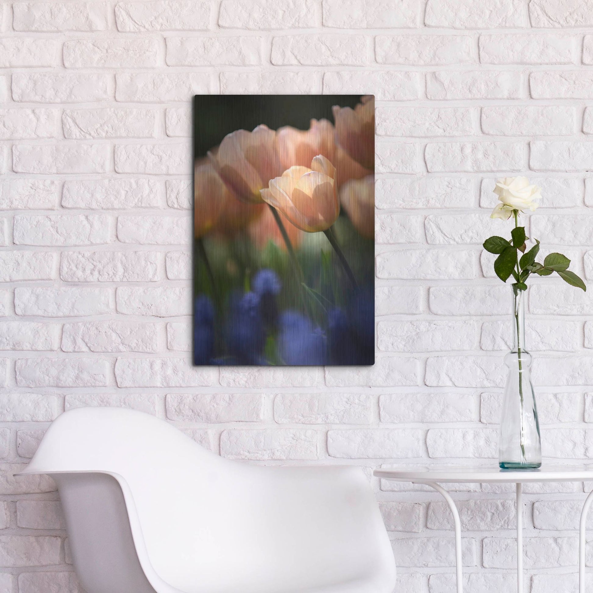 Luxe Metal Art 'Tulip No 1' by Istvan Nagy, Metal Wall Art,16x24