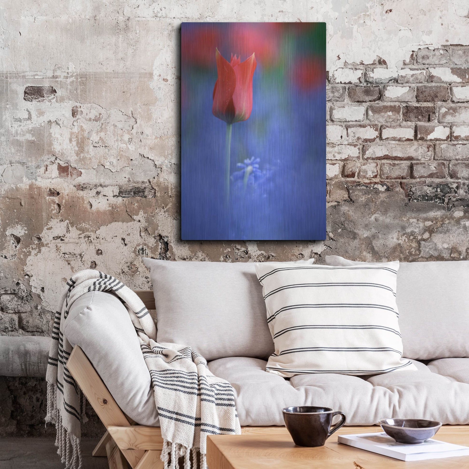 Luxe Metal Art 'Tulip No 3' by Istvan Nagy, Metal Wall Art,24x36
