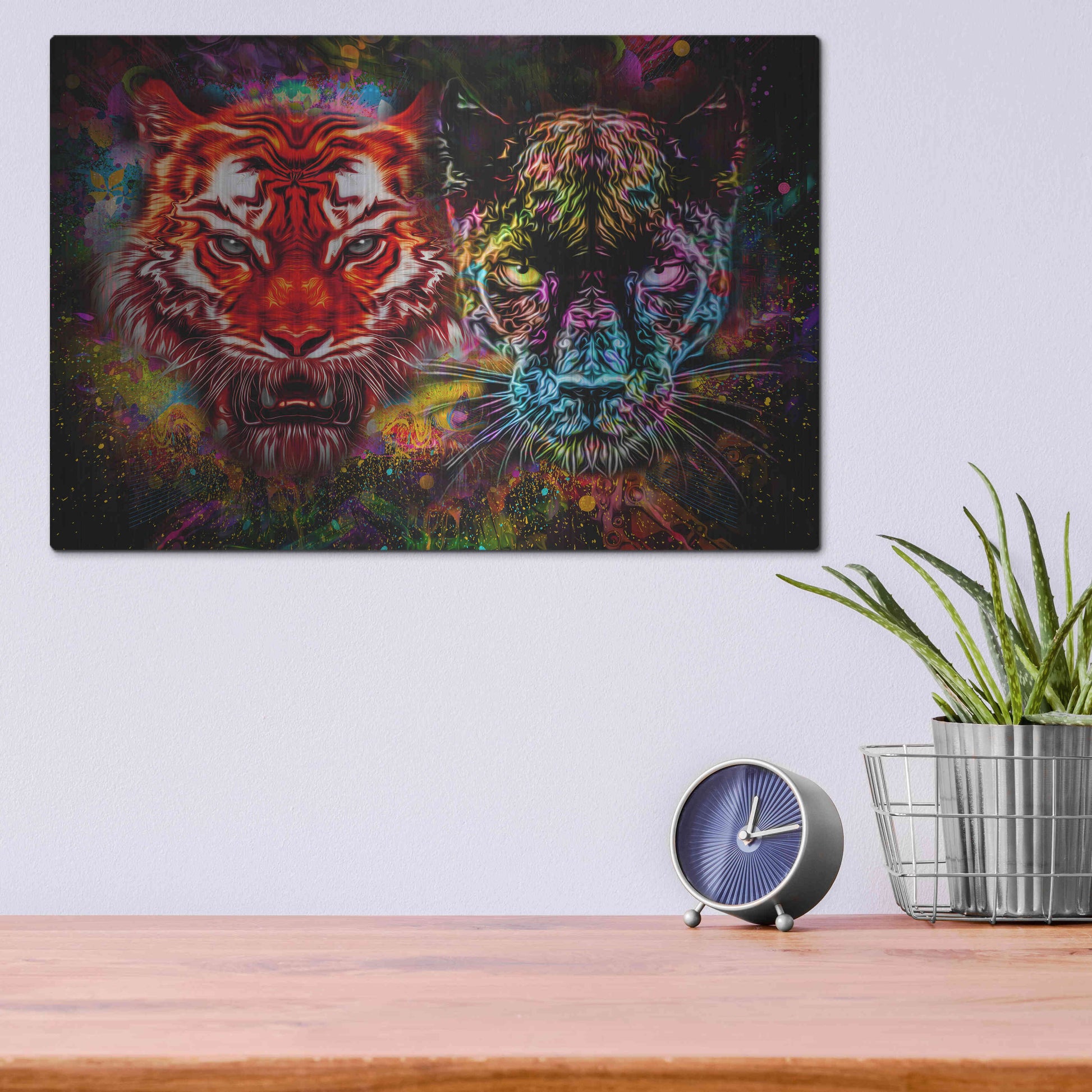 Luxe Metal Art 'Felis' Metal Wall Art,16x12