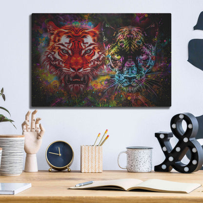 Luxe Metal Art 'Felis' Metal Wall Art,16x12