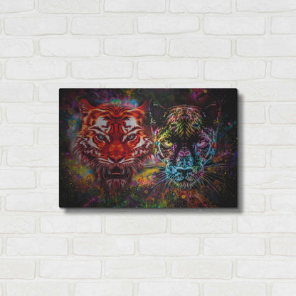 Luxe Metal Art 'Felis' Metal Wall Art,24x16