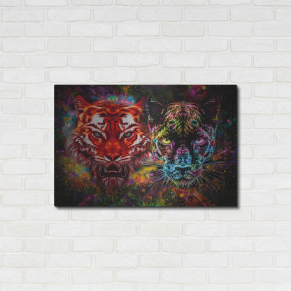 Luxe Metal Art 'Felis' Metal Wall Art,36x24