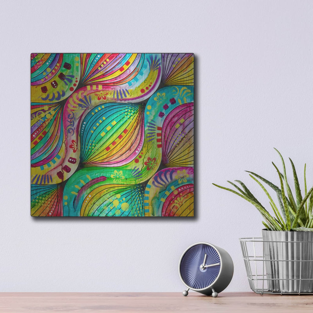 'Wavy Pattern' by Dean Russo – Metal Wall Art, 12x12 room view