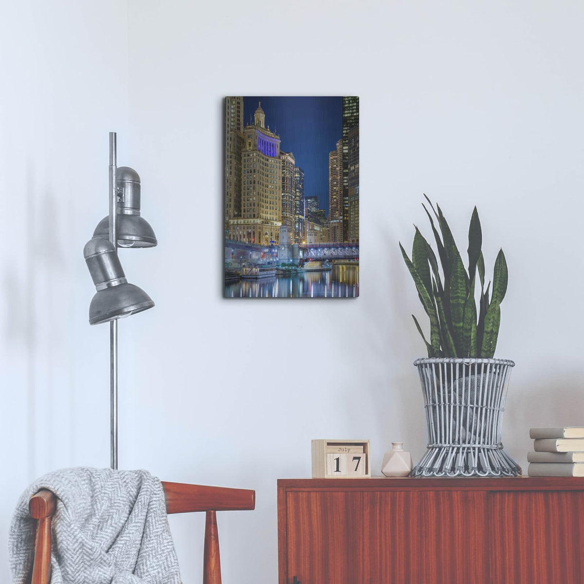 'Chicago River At Night' by Luxe Portfolio – Metal Wall Art, 16x24 room view