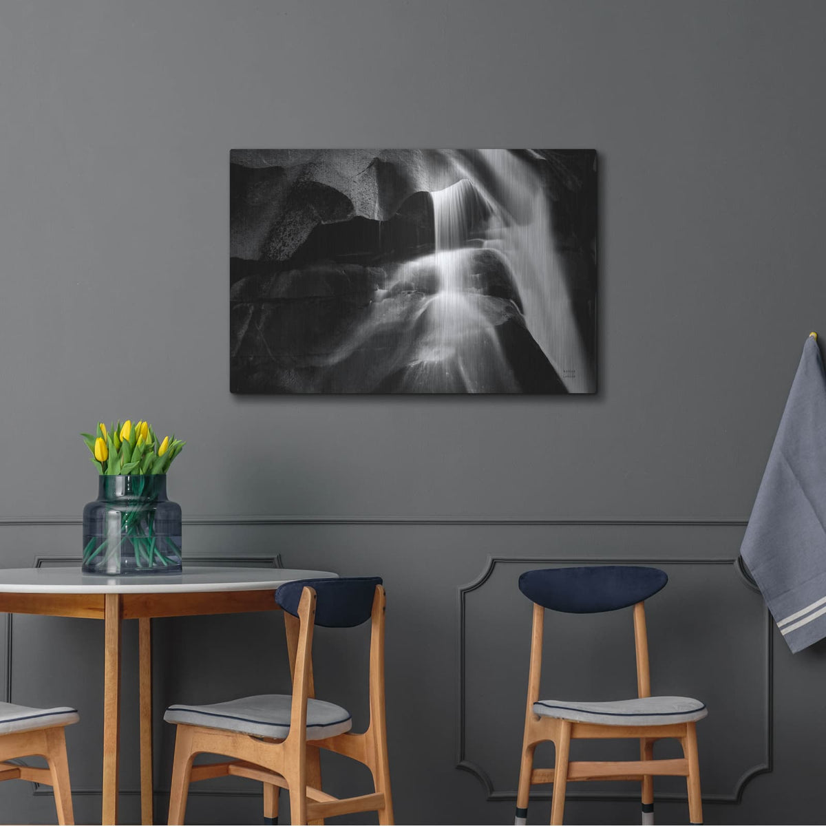 'Carving Detail Bw' by Nathan Larson – Metal Wall Art, 36x24 room view