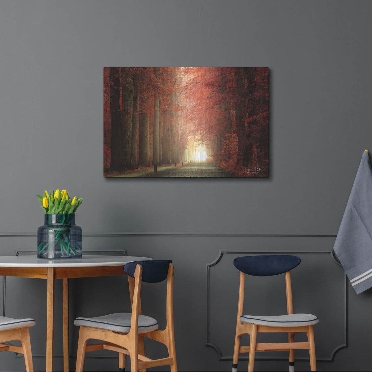 'Way to Red' by Martin Podt – Metal Wall Art, 36x24 room view