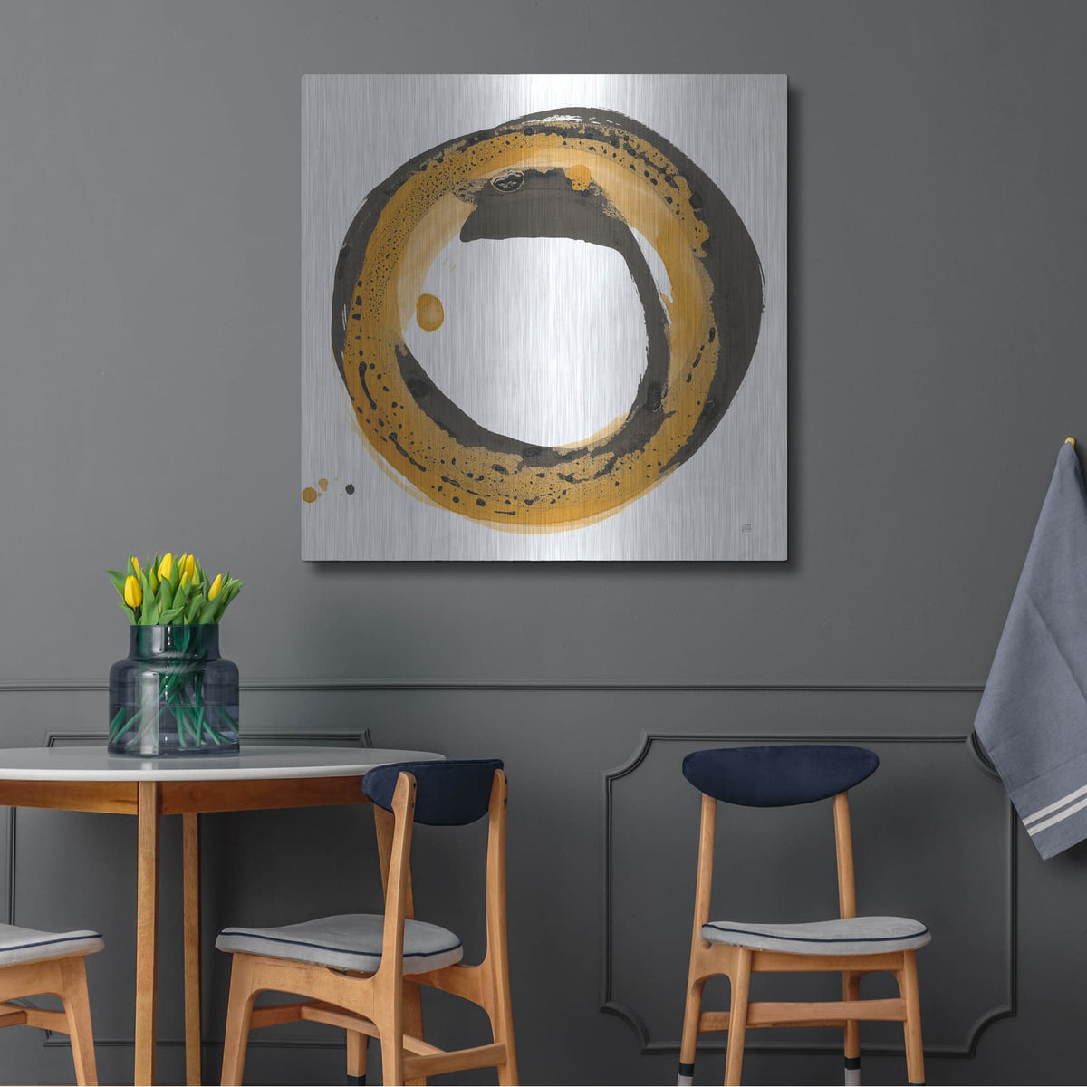 'Amber Enso 3' by Chris Paschke – Metal Wall Art, 36x36 room view