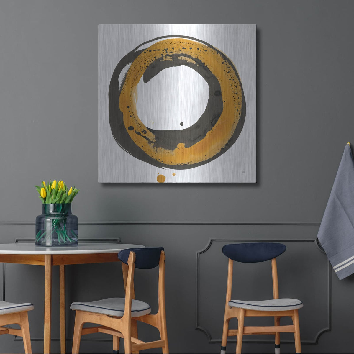 'Amber Enso 2' by Chris Paschke – Metal Wall Art, 36x36 room view