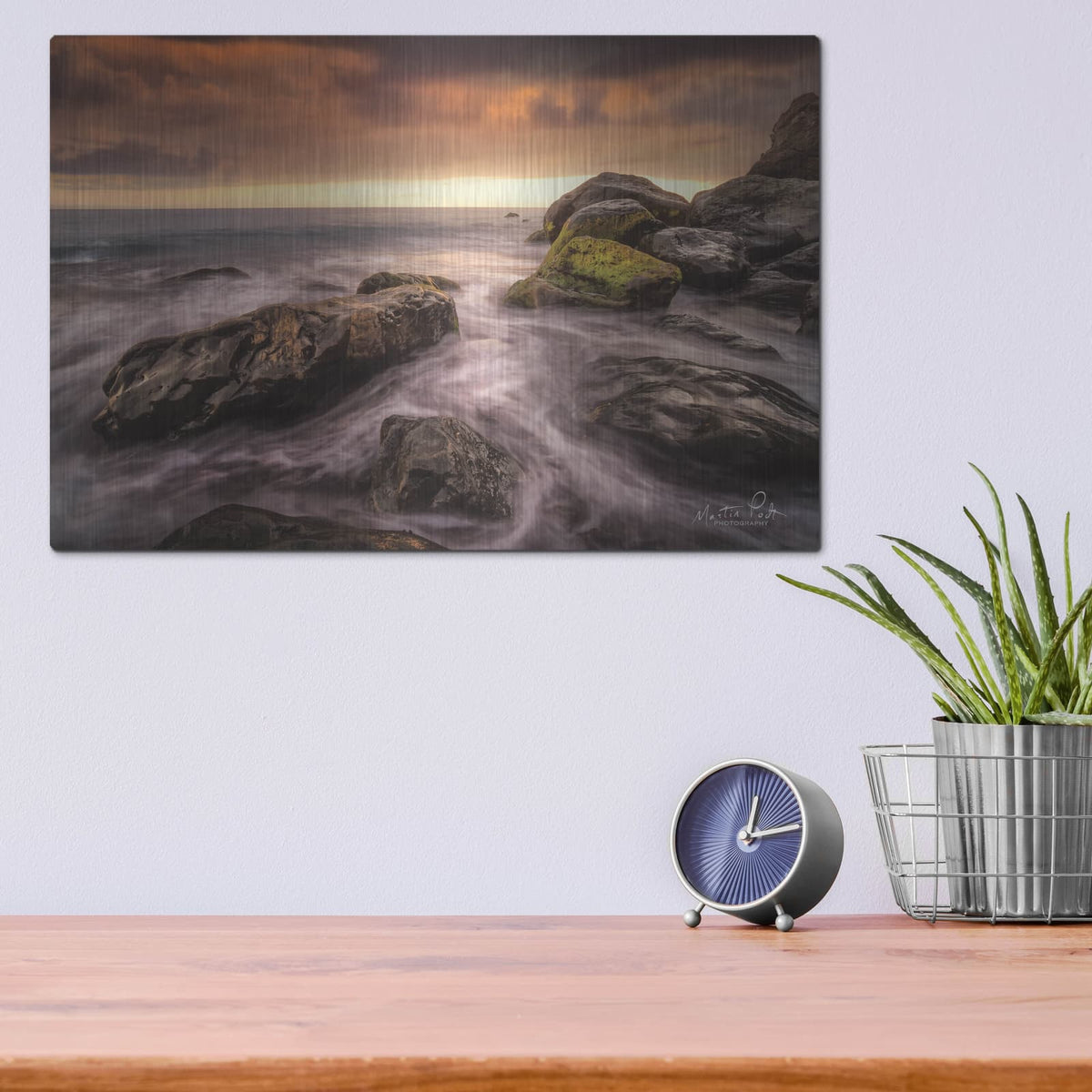 'Simplicity' by Martin Podt – Metal Wall Art, 16x12 room view