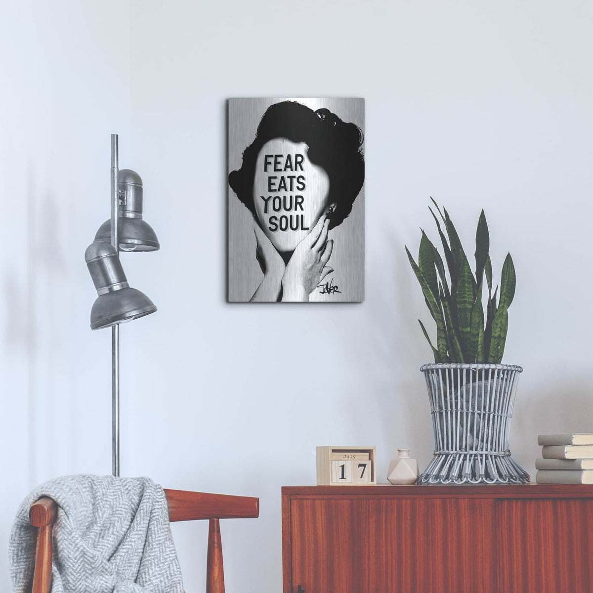 'Fear' by Loui Jover – Metal Wall Art, 16x24 room view