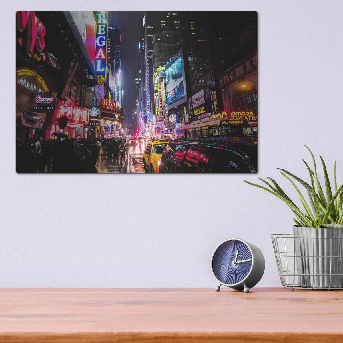'Neon New York City' by Nicklas Gustafsson – Metal Wall Art, 16x12 room view