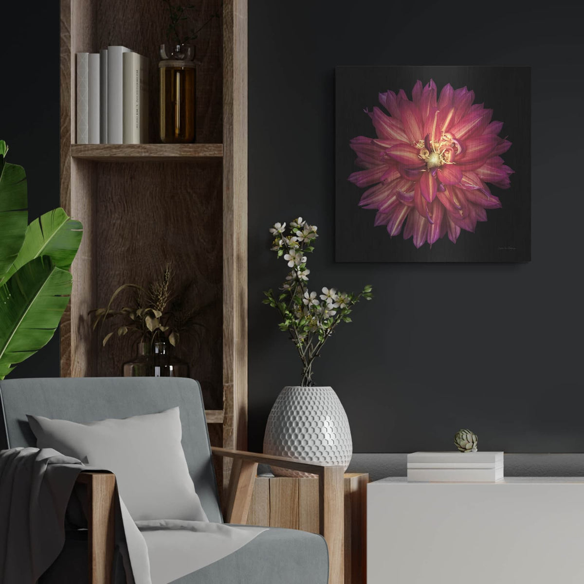 'Dahlia 3' by Debra Van Swearingen – Metal Wall Art, 24x24 room view