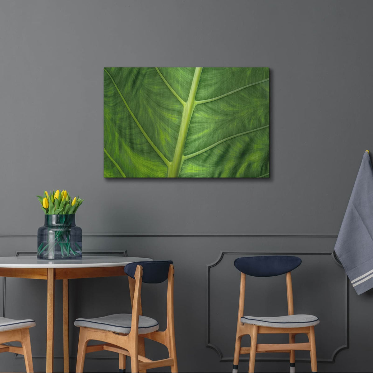'Leaf Details' by Dennis Frates – Metal Wall Art, 36x24 room view
