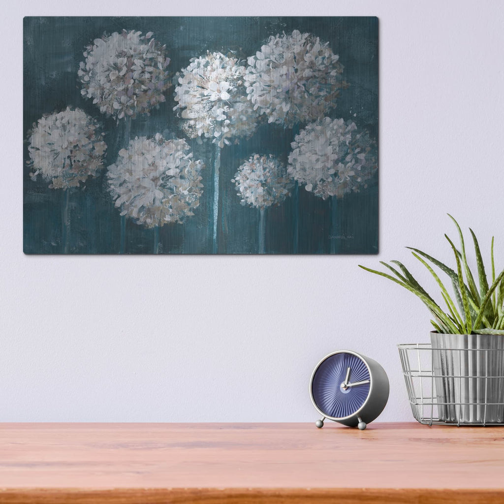 'Simple Agapanthus Dark' by Danhui Nai – Metal Wall Art, 16x12 room view