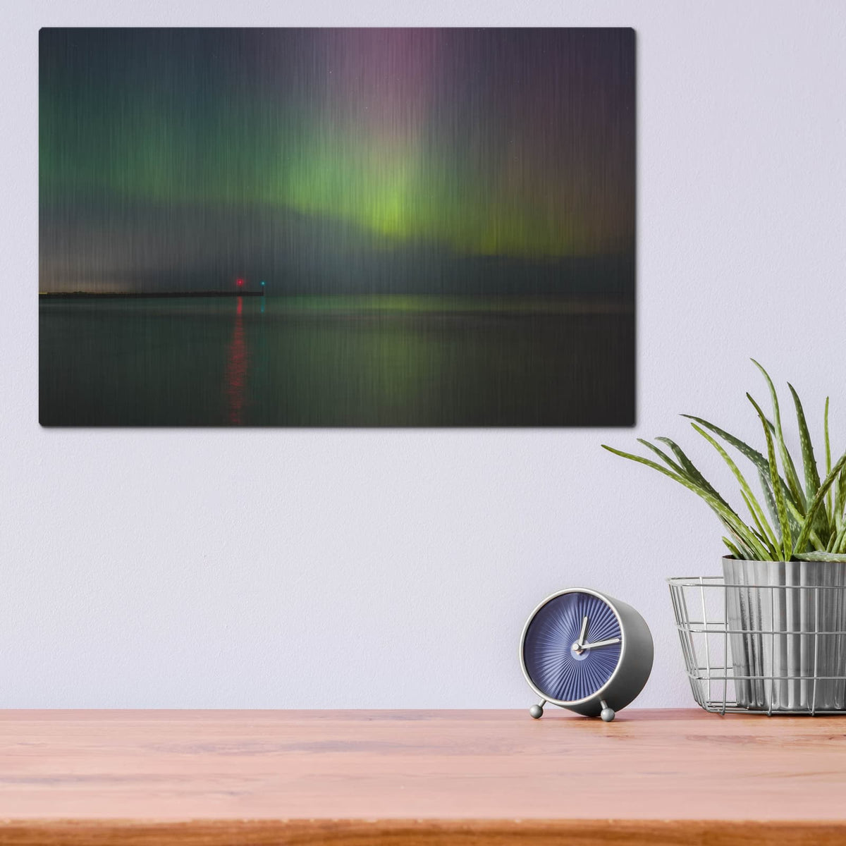 'Aurora Borealis Over Lake Michigan' by Luxe Metal Portfolio – Metal Wall Art, 16x12 room view