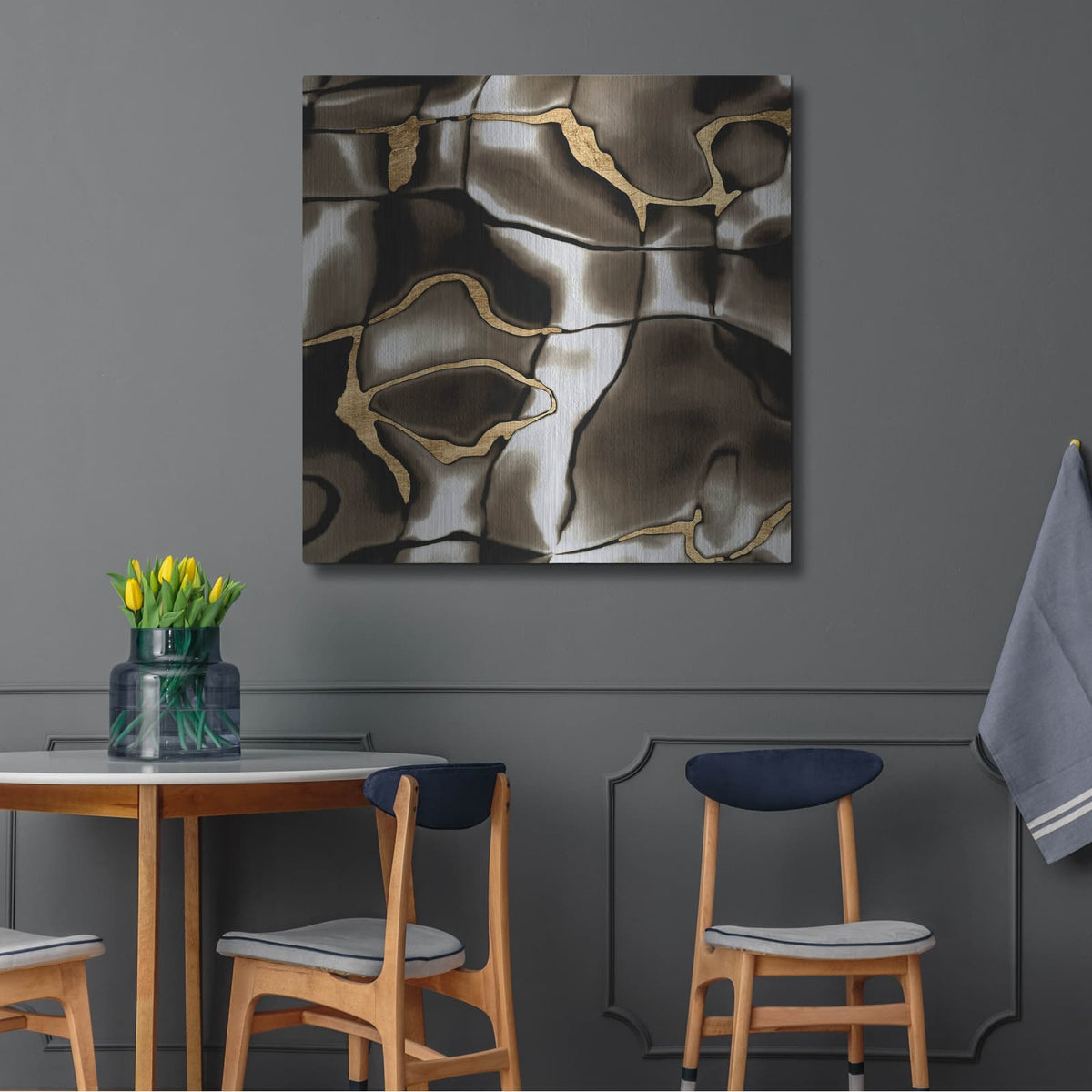 'Golden Shimmer 1' by Alonzo Saunders – Metal Wall Art, 36x36 room view