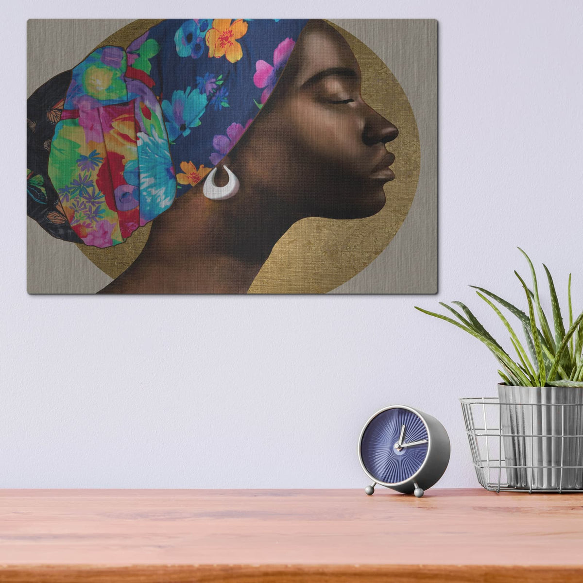 'Golden Lady 1' by Alonzo Saunders – Metal Wall Art, 16x12 room view