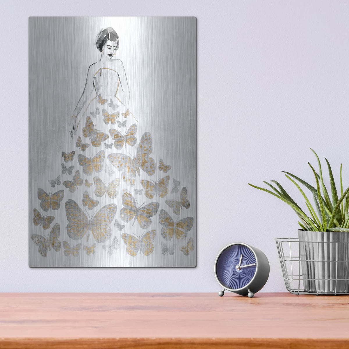 'Fluttering Gown 2' by Annie Warren – Metal Wall Art, 12x16 room view