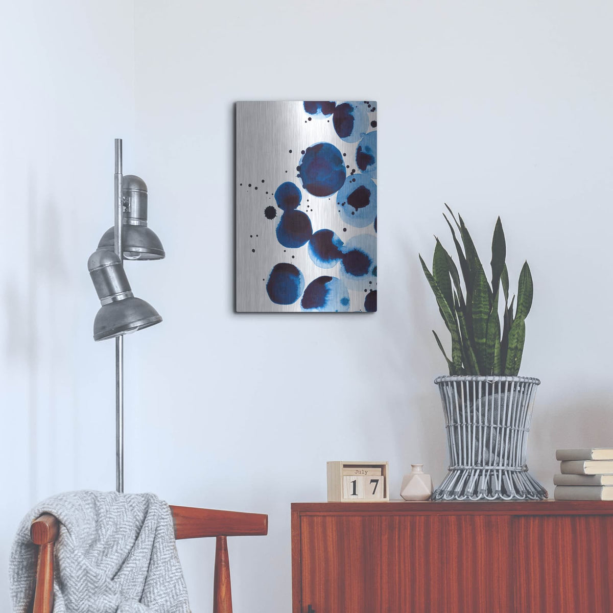 'Blue Drops 2' by Annie Warren – Metal Wall Art, 16x24 room view