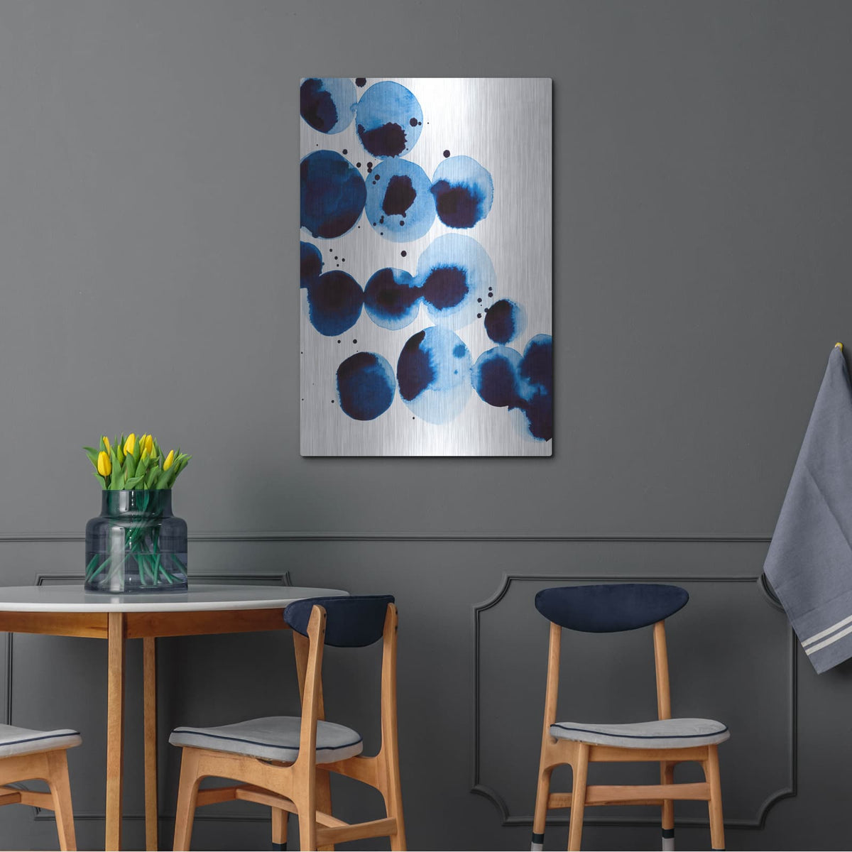 'Blue Drops 3' by Annie Warren – Metal Wall Art, 24x36 room view