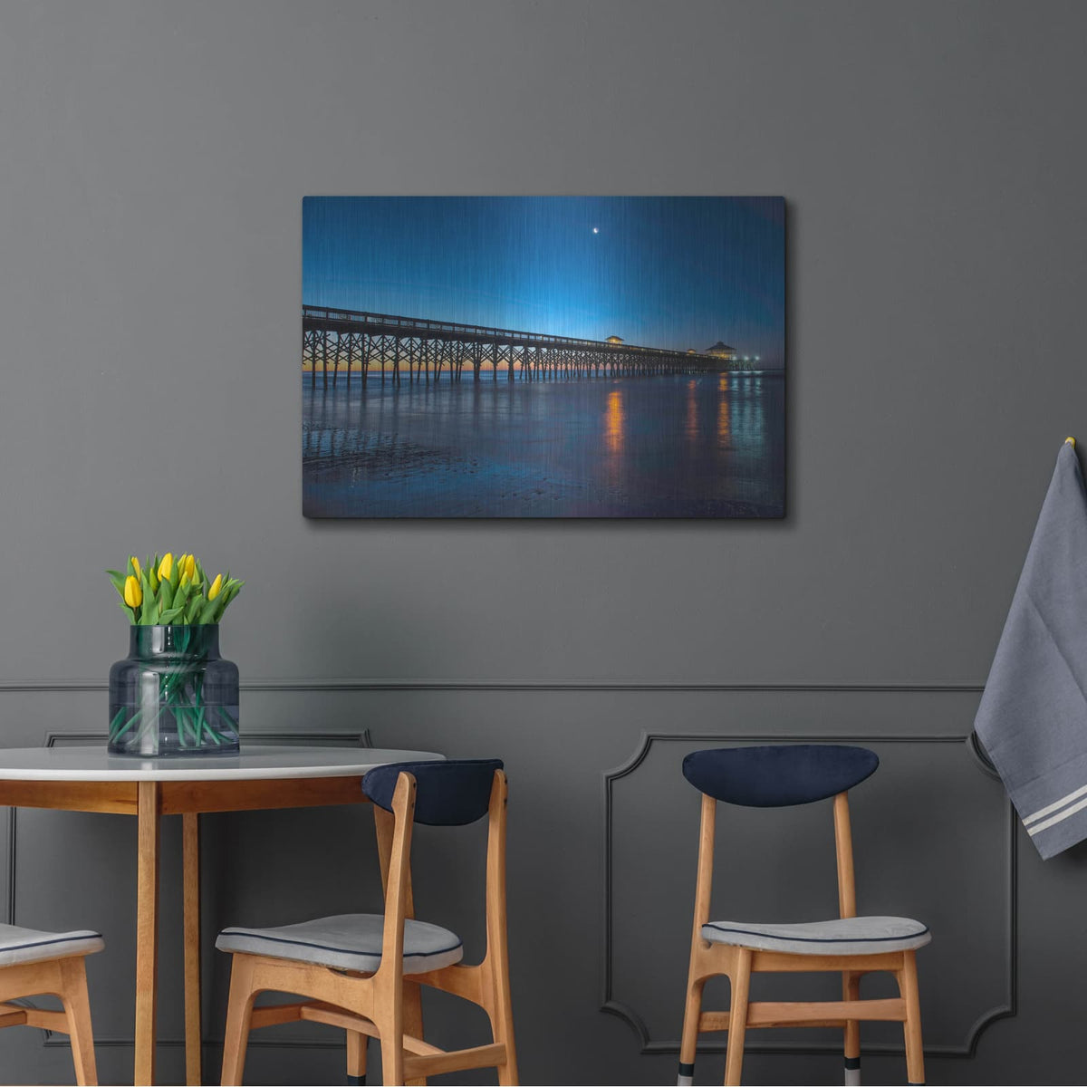'Coastal Daybreak' by Danny Head – Metal Wall Art, 36x24 room view