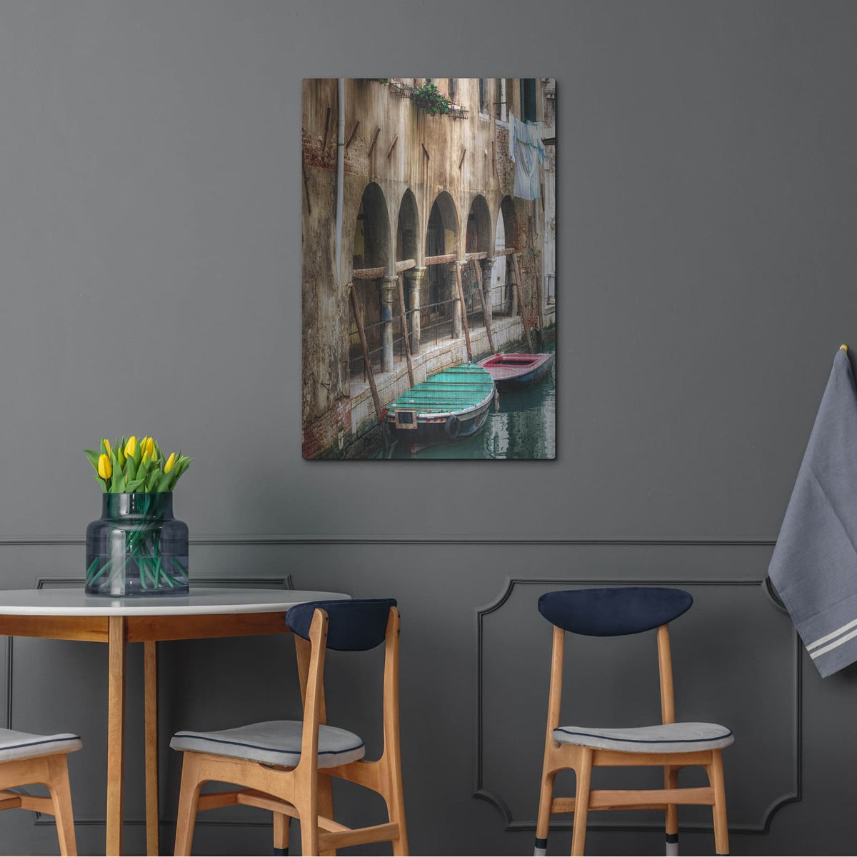 'Hanging Laundry' by Danny Head – Metal Wall Art, 24x36 room view